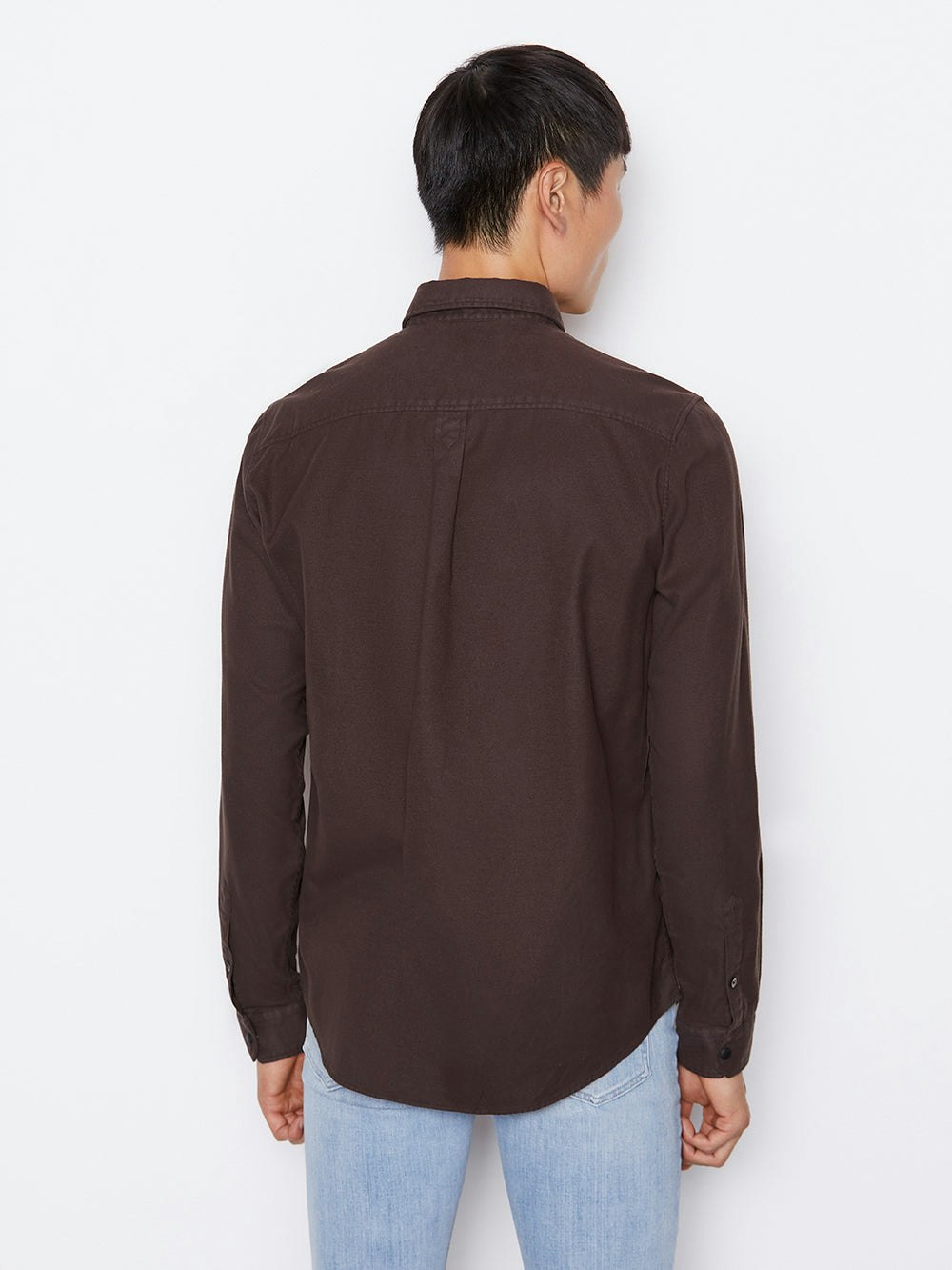 shirt back view alt:fit2